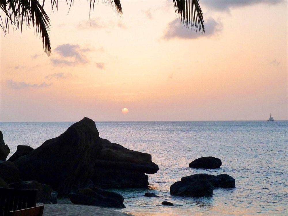 Maca Bana Hotel St. George's Bagian luar foto