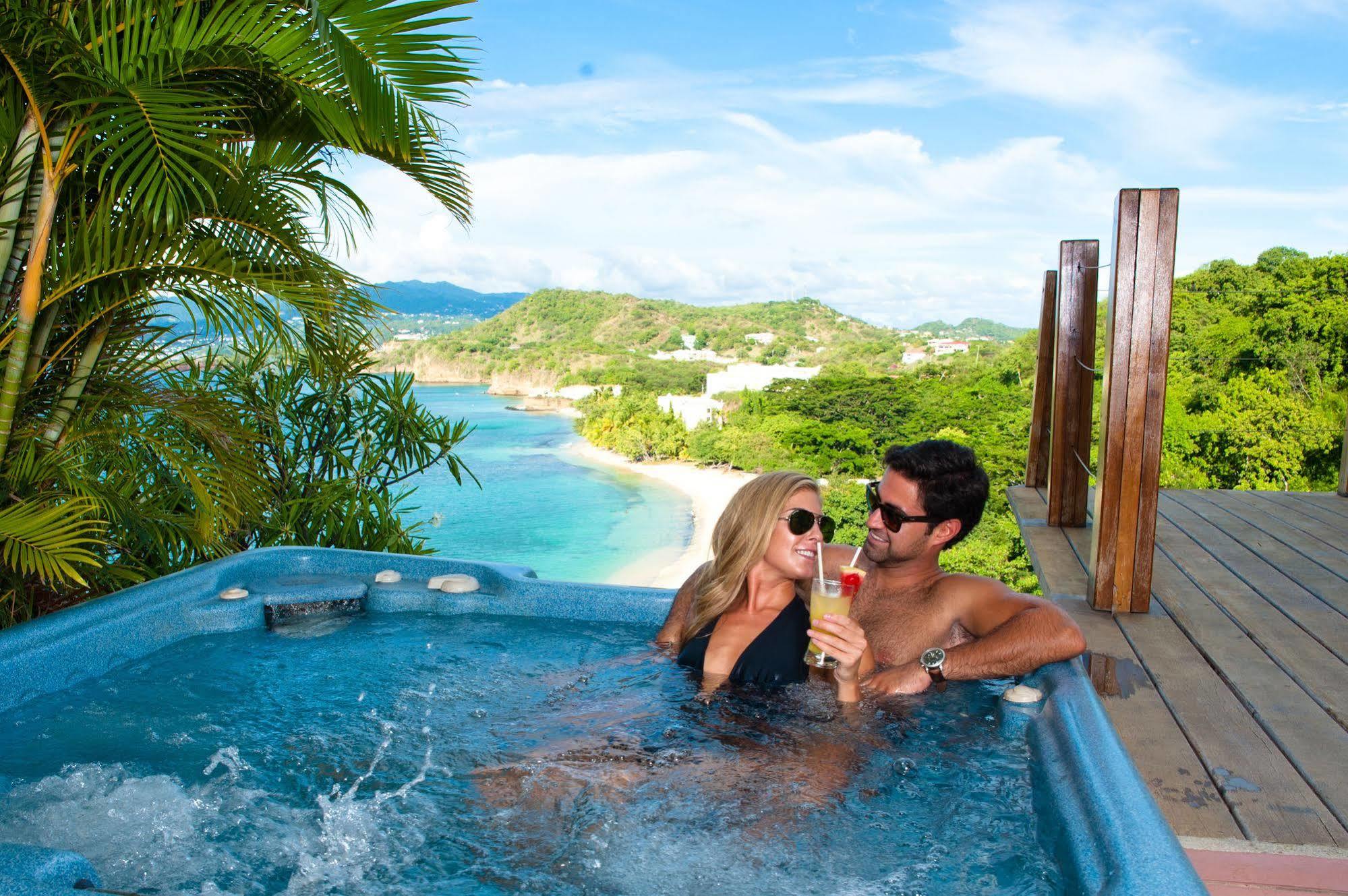 Maca Bana Hotel St. George's Bagian luar foto
