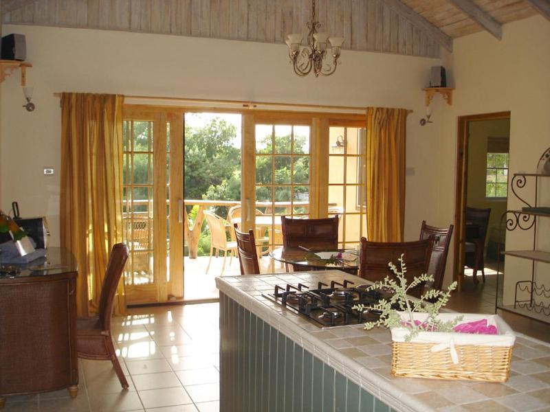 Maca Bana Hotel St. George's Bagian luar foto