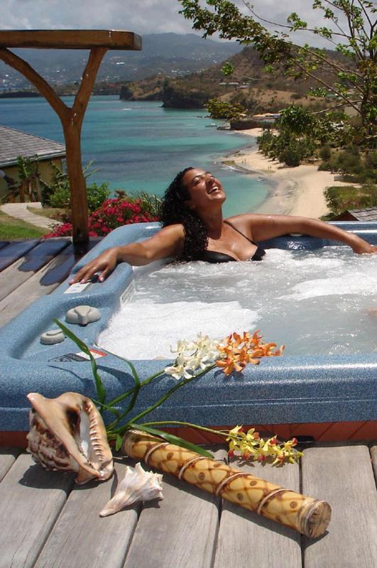 Maca Bana Hotel St. George's Bagian luar foto